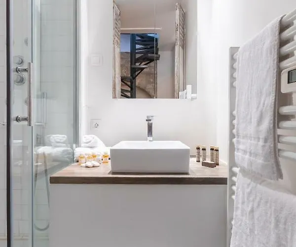 Fabulous Design Loft - High Marais/republique 아파트 *